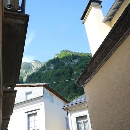 Le Cerf Blanc*** - T4 Au Pied Des Thermes - 3 Chb Et 2 Sde * Cauterets