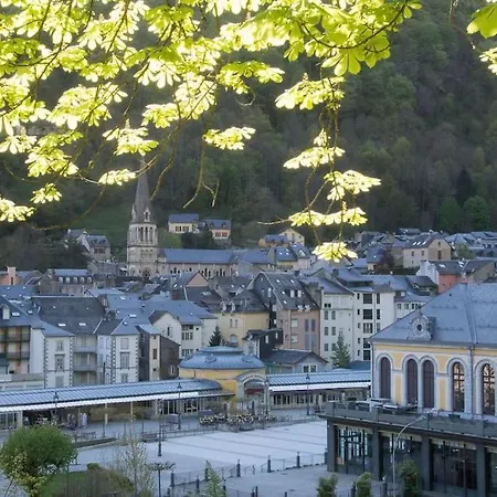 Le Cerf Blanc*** - T4 Au Pied Des Thermes - 3 Chb Et 2 Sde Cauterets