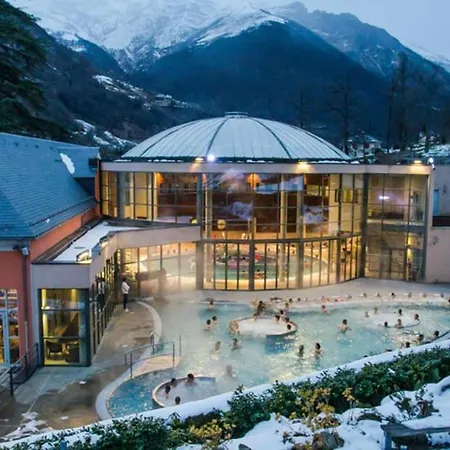 Le Cerf Blanc*** - T4 Au Pied Des Thermes - 3 Chb Et 2 Sde Apartment *