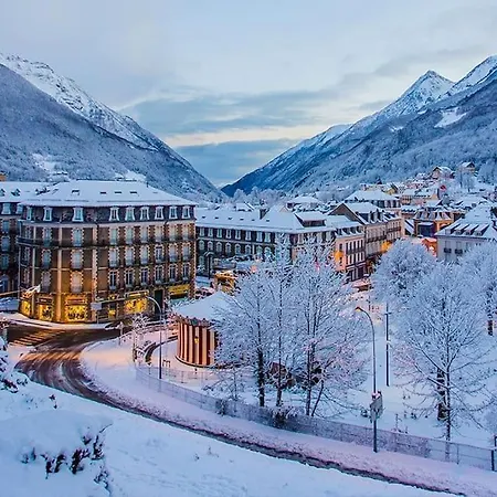 Le Cerf Blanc*** - T4 Au Pied Des Thermes - 3 Chb Et 2 Sde Apartment *